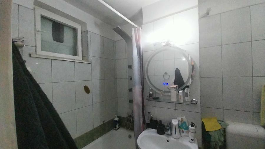 Apartament cu 2 camere nedecomandat în Deve