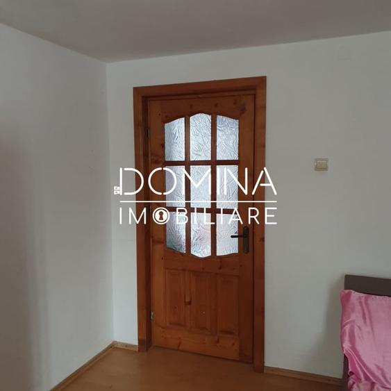 Casă individuală cu 4 camere cu Teren 3200 Mp în Logrești
