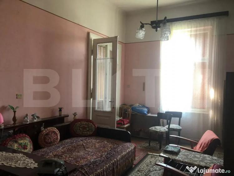 De vanzare apartament / spatiu birou , 3 camere , 86 mp , Zo - 4