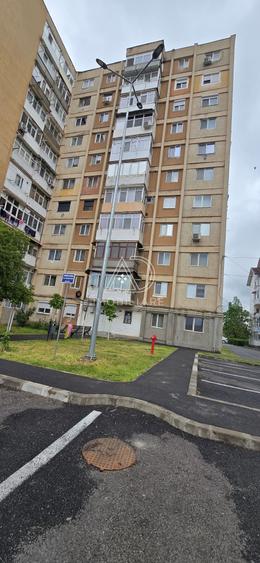 Apartament cu 2 camere decomandat în 9 Mai