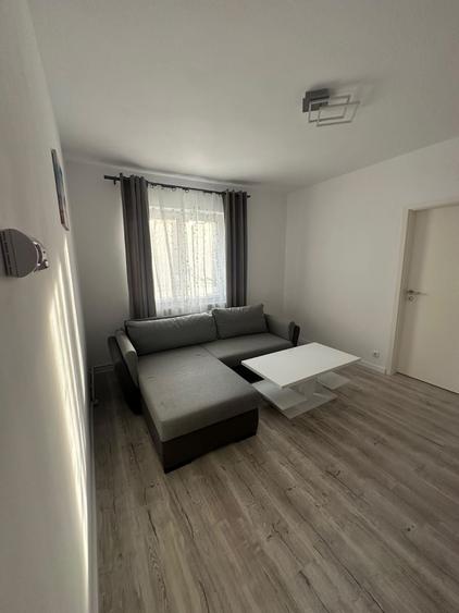 Apartament cu 2 camere nedecomandat în Cisnădioara