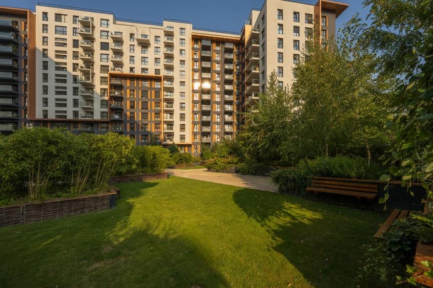Apartament cu 2 camere, mobilat în P-ta Presei Libere