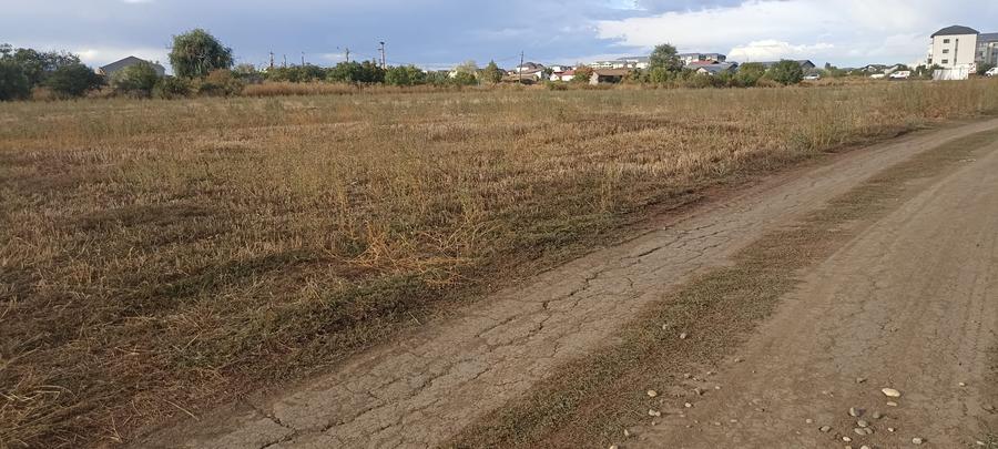 Teren Construcții intravilan de 35000 mp, în Exterior Est