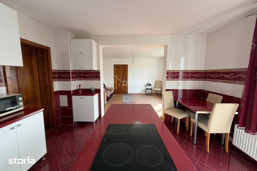 Casă cu 6 camere cu Teren 1300 Mp în Central