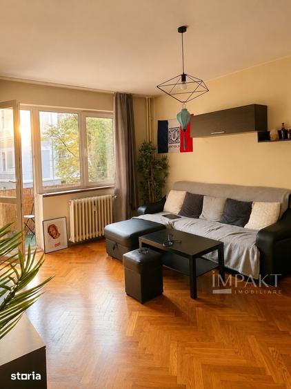 Apartament cu 2 camere decomandat în Central