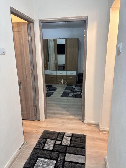Apartament cu doua camere de inchiriat in zona Crihala