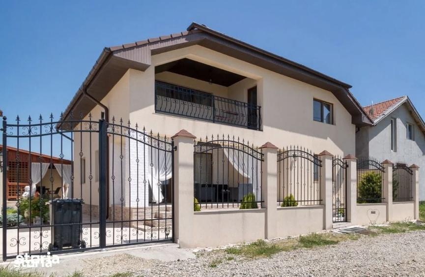 Casă cu 4 camere cu Teren 400 Mp în Sânmartin