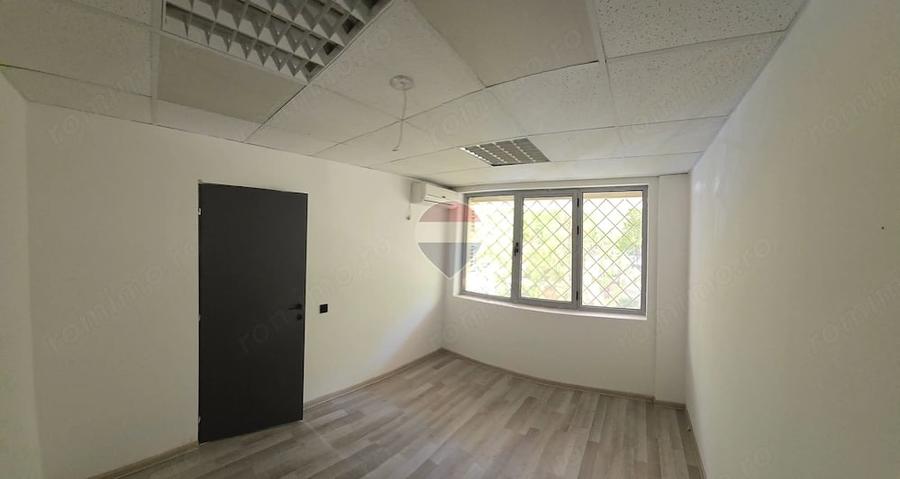 Spațiu comercial, de 145 mp, în Gara de Nord