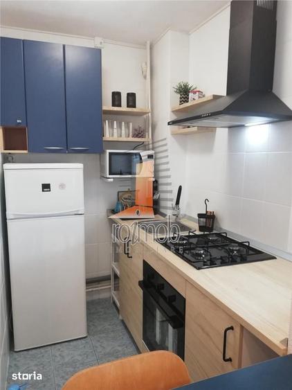 Garsonieră decomandată în Gara de Nord