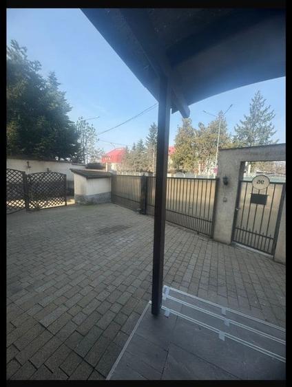 Spațiu comercial, de 435 mp, în Central