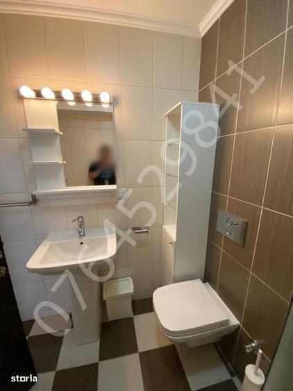 Garsonieră decomandată în Central