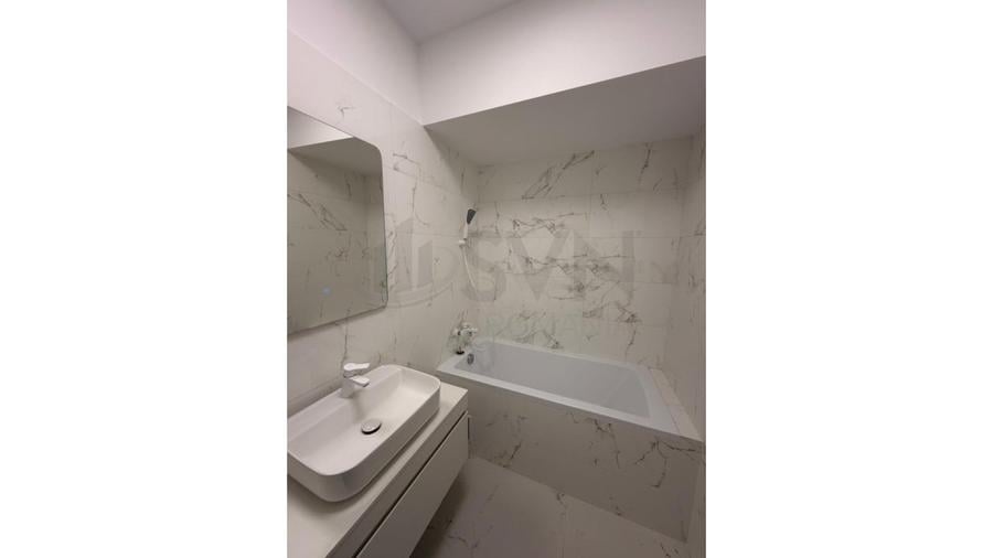 Apartament cu 3 camere decomandat, mobilat în Pipera