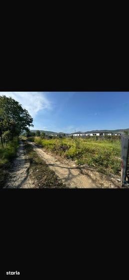 Teren de 421 mp, în Bujoreni