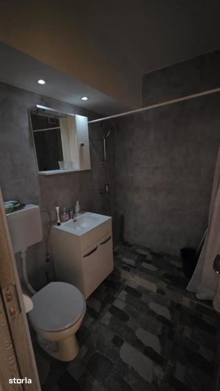 apartament cu 2 camere, semidecomandat, 46 mp., zona centrala - 1