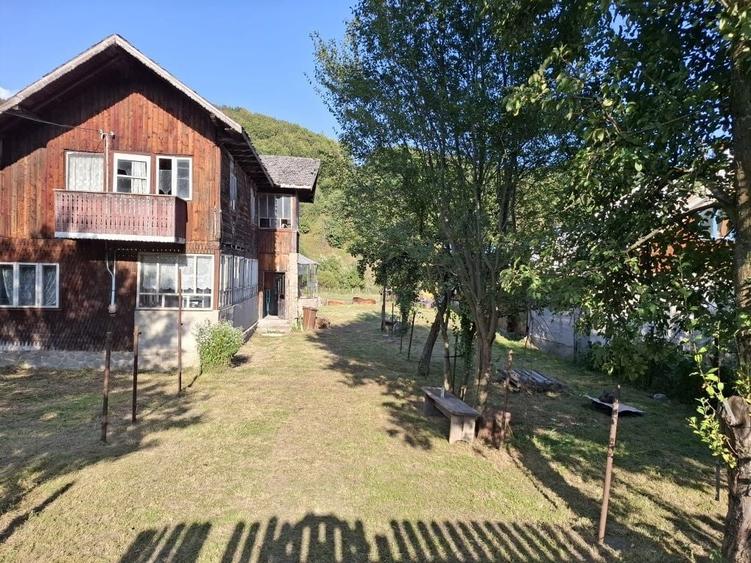 Casă cu 3 camere în Cheia