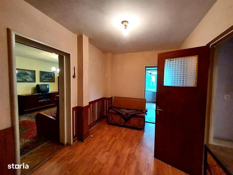 Apartament cu 3 camere decomandat, mobilat în Titu Maiorescu