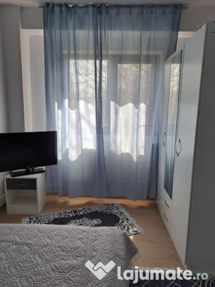 Apartament cu 2 camere decomandat în Siderurgiștilor