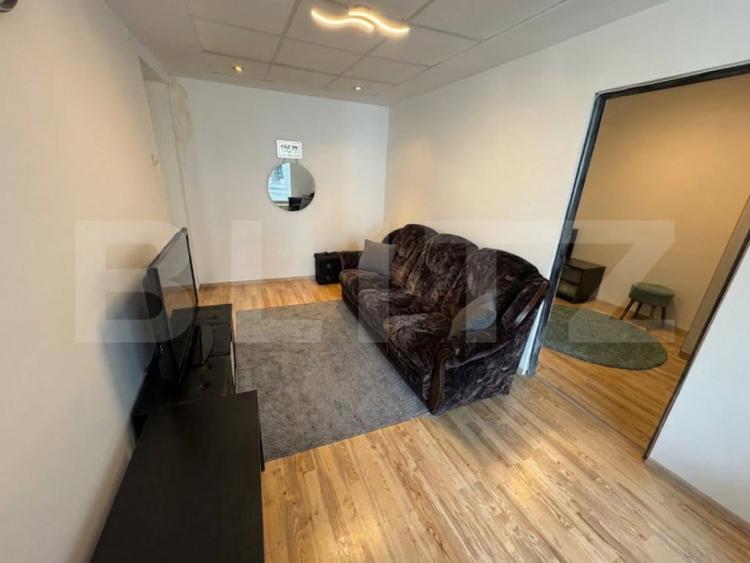 Apartament cu 2 camere semidecomandat în Central
