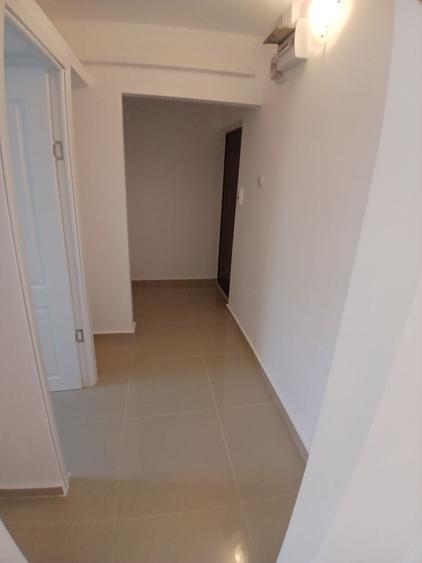 Apartament de 3 camere, etaj 2/4, zona Alexandru cel Bun - 5