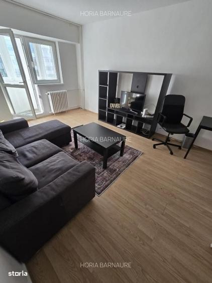 Apartament cu 2 camere semidecomandat în Victoriei