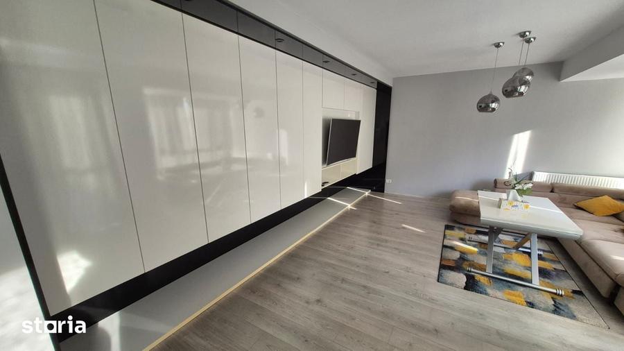 Apartament cu 3 camere în Central