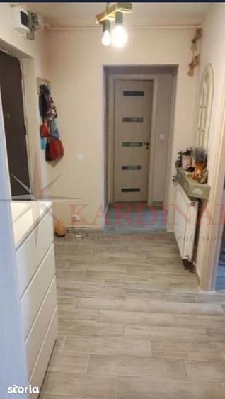 Apartament cu 2 camere decomandat, mobilat în Craiter