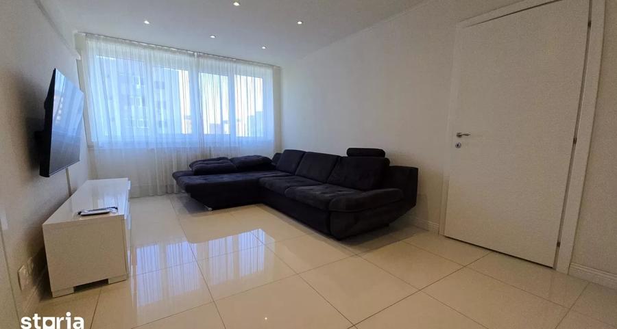 Apartament cu 3 camere semidecomandat, mobilat în Titan