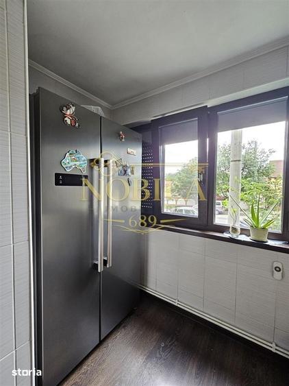 Apartament cu 2 camere decomandat, mobilat în Central