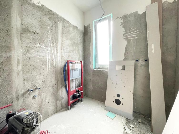 Apartament cu 3 camere decomandat în Moșnița Veche
