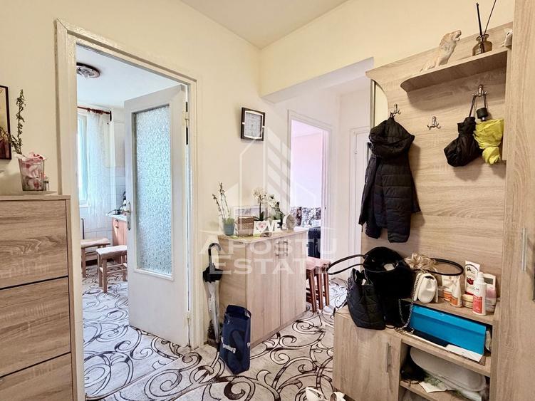Apartament de vanzare Calea Torontalului Cetatii centrala boxa - 5