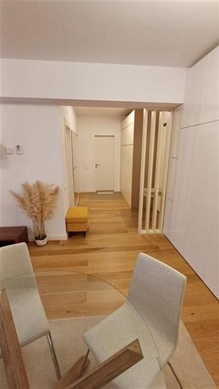 Apartament cu 2 camere decomandat, mobilat în Herăstrău
