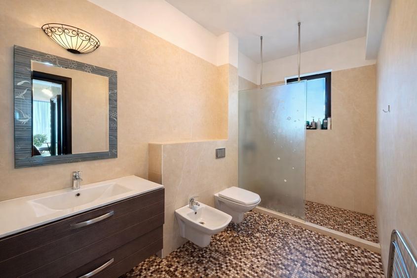Apartament cu 2 camere decomandat, mobilat în Frumoasa