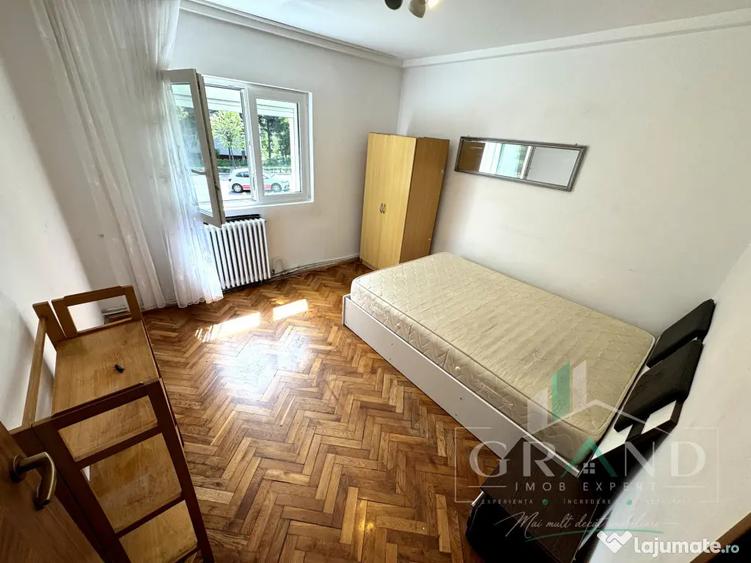 Apartament cu 3 camere decomandat în Zorilor