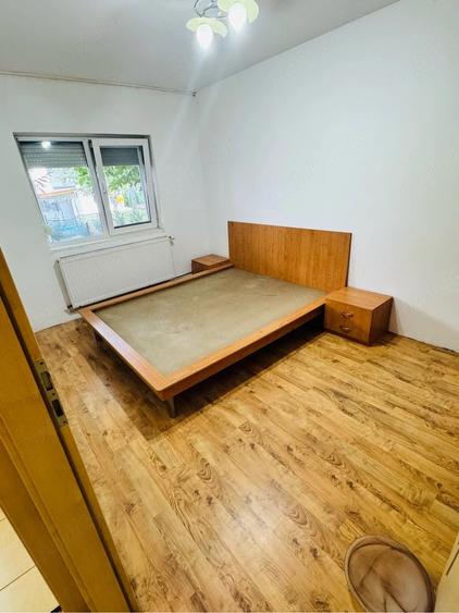 Apartament cu 2 camere nedecomandat în Lipovei