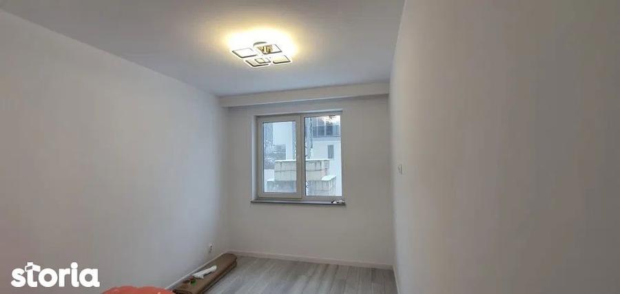 Apartament cu 3 camere în Florești — fotografia 3