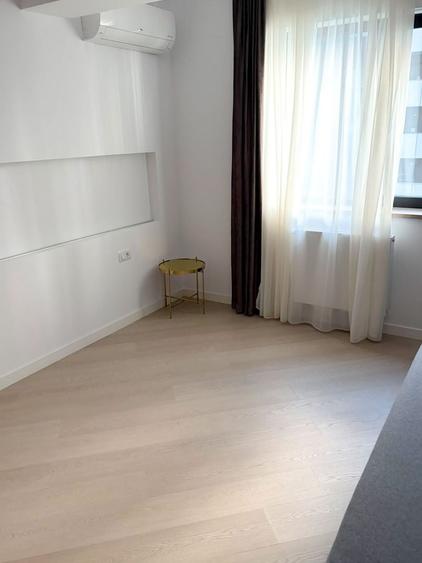 Apartament cu 3 camere decomandat, mobilat în Pipera