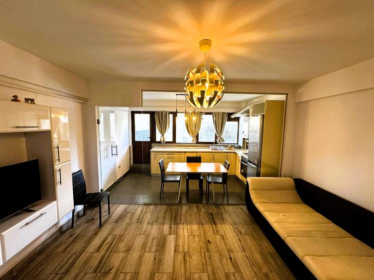 Apartament cu 2 camere decomandat în Tătărași