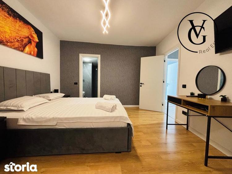Apartament cu 3 camere decomandat, mobilat în Centrul Istoric