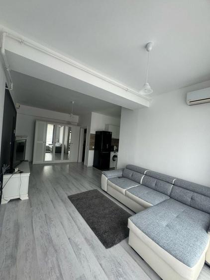 Apartament cu 2 camere semidecomandat în ICIL