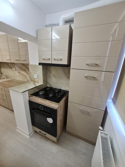 Apartament cu 2 camere decomandat în Micro 16