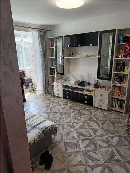 Apartament 2 camere decomandat in Podu Ros, 40 mp, Etaj 1 - 2