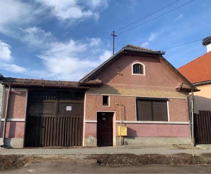 Casă cu 2 camere cu Teren 18 Mp în Bodogaia