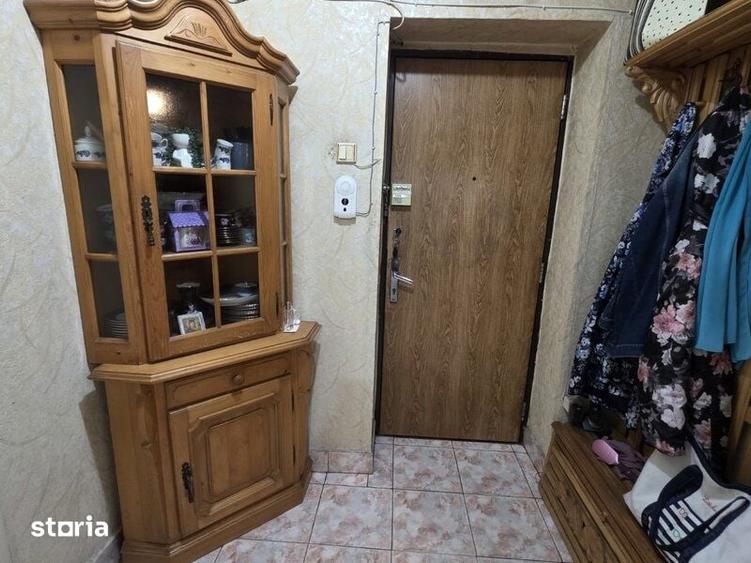 Apartament cu 3 camere decomandat în Muncii