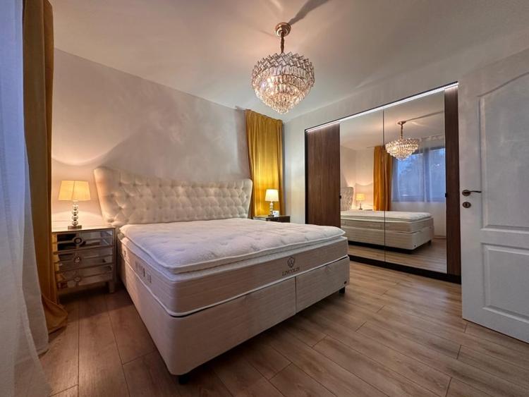 Duplex cu 4 camere cu Canalizare în Otopeni