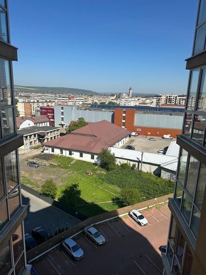 Apartament cu 2 camere semidecomandat în Exterior Vest