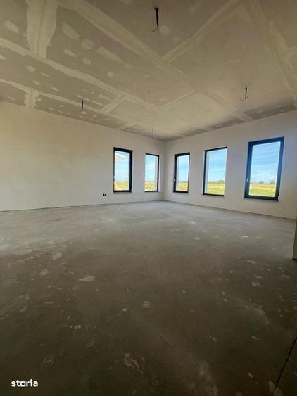 Casă cu 3 camere cu Teren 450 Mp în Central