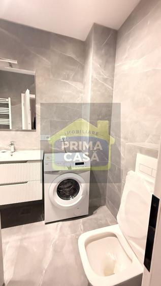 Apartament cu 3 camere decomandat, mobilat în Central
