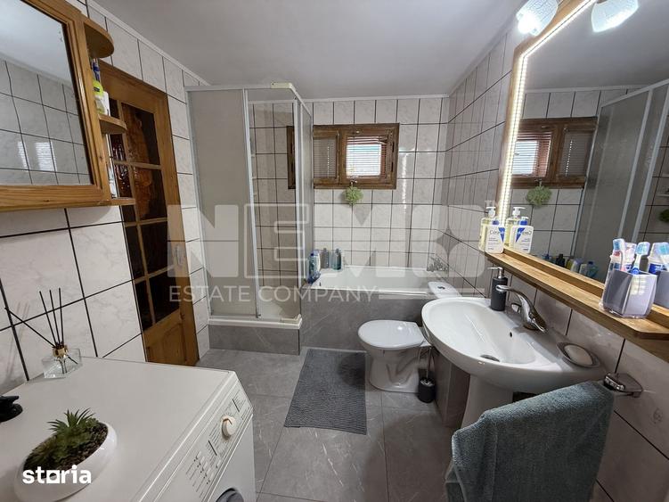Casă cu 5 camere cu Teren 500 Mp în Central