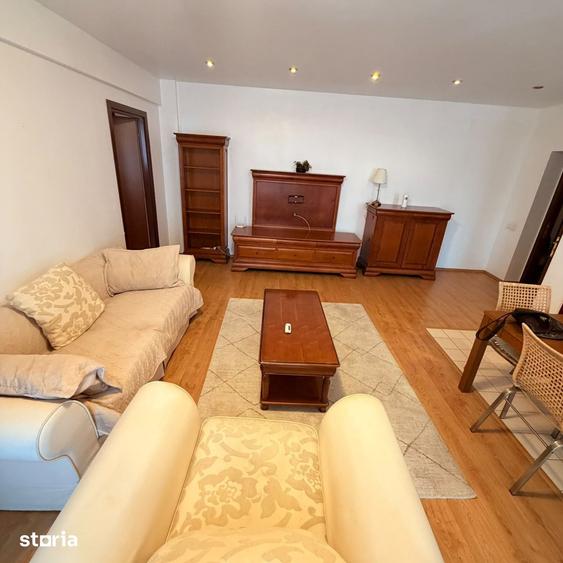 Apartament cu 2 camere în Tei