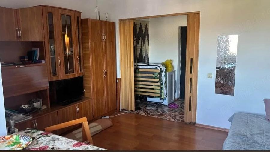 Garsonieră decomandată în Gară